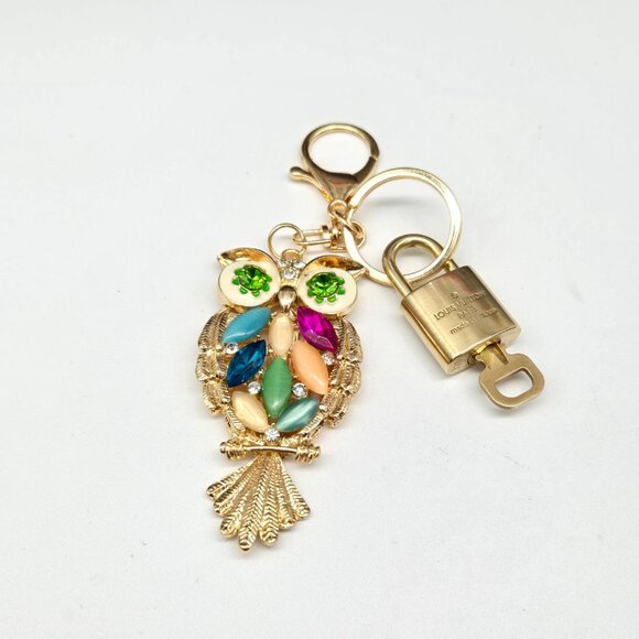 100% Auth Louis Vuitton Lock & Key with unbranded Bagcharm, Keycharm, Keychain - Picture 7 of 10